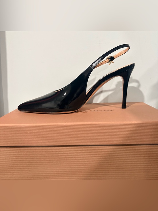 Gianvito Rossi Shoes - Gianvito Rossi Robbie Sling | color: Nuit Black | size 37.5 / size: 7